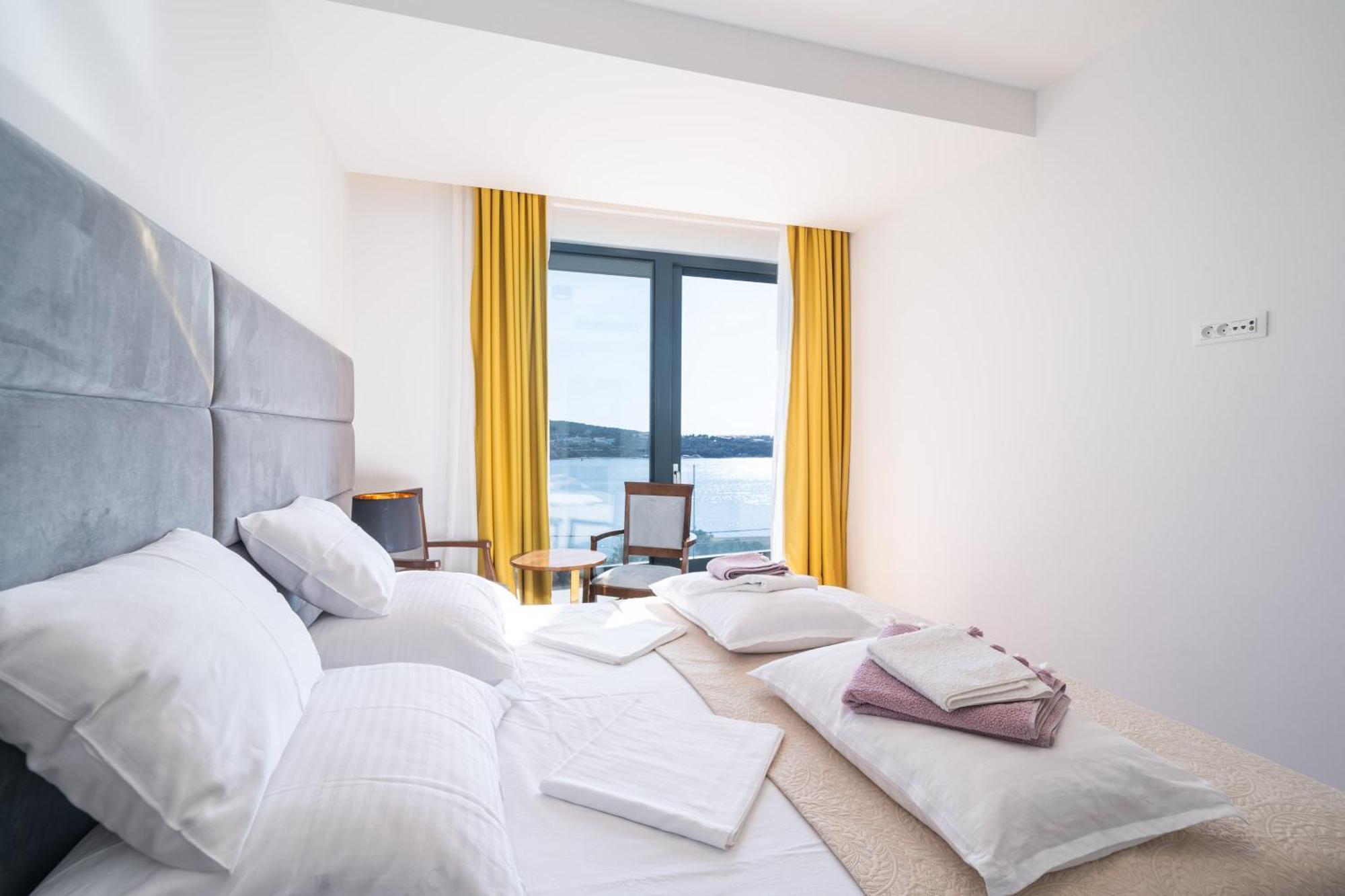 Apartment Laurus Five Stars Ragusa Esterno foto